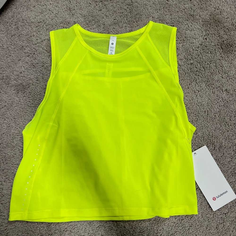 Lululemon Crop ✨NWT✨